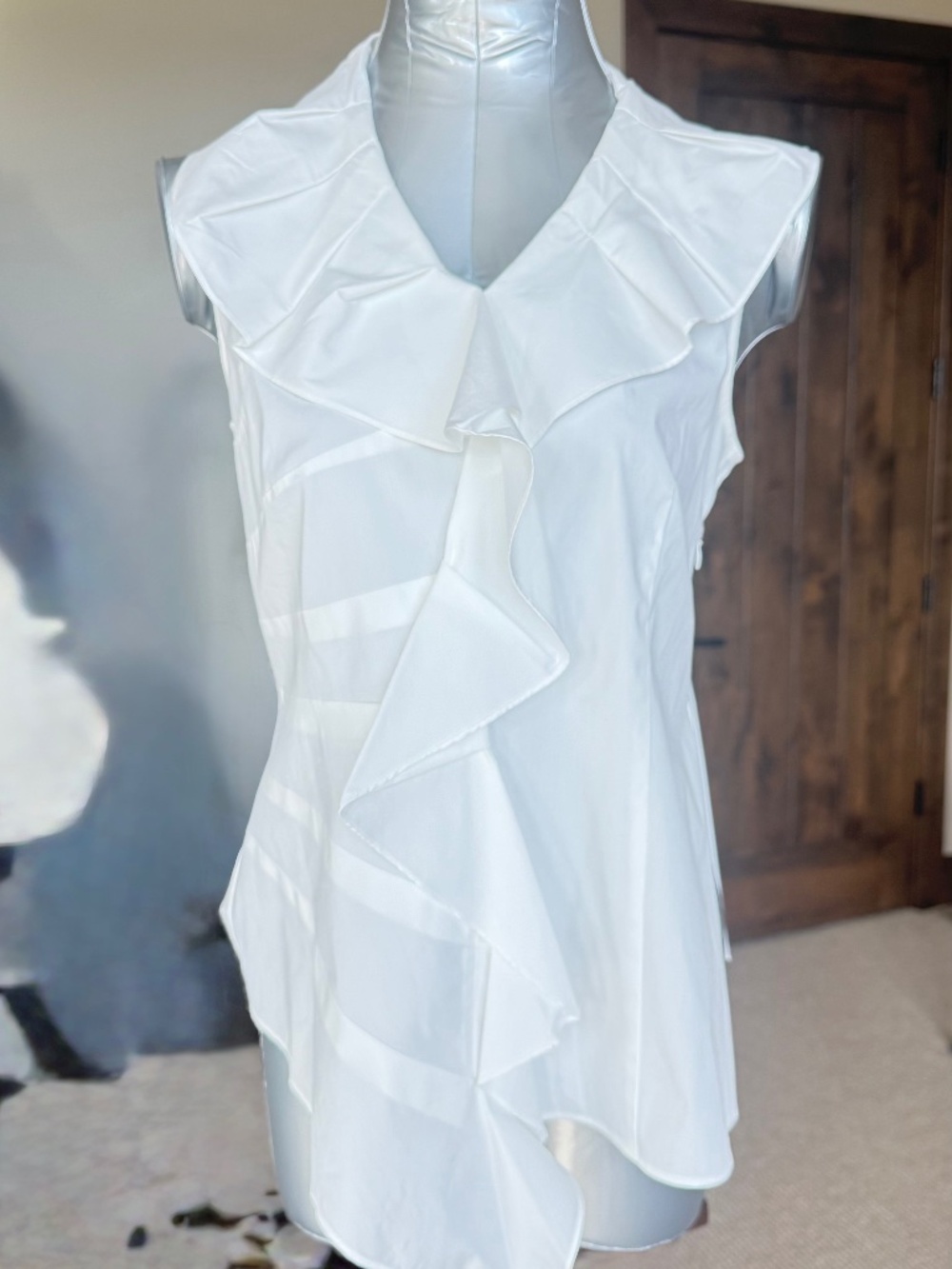LAFAYETTE 148 SIZE 4 SS FRILLED BLOUSE